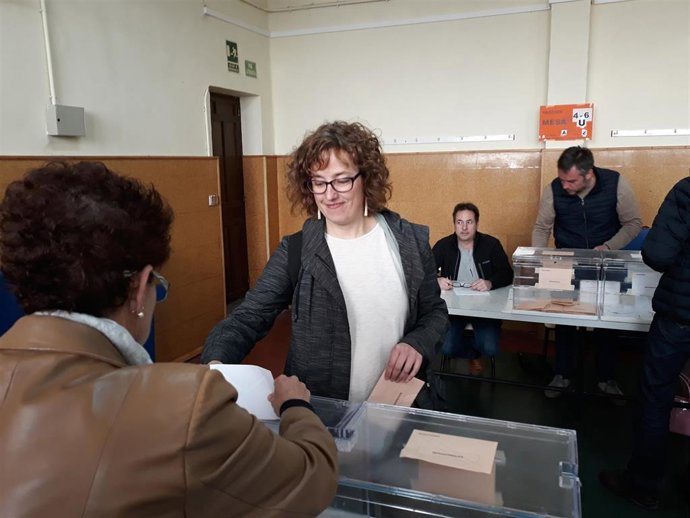 28A.- Edith Pérez (UP) Pide Que "Se Llenen Las Urnas" De Las "Voces De Los Ciudadanos"