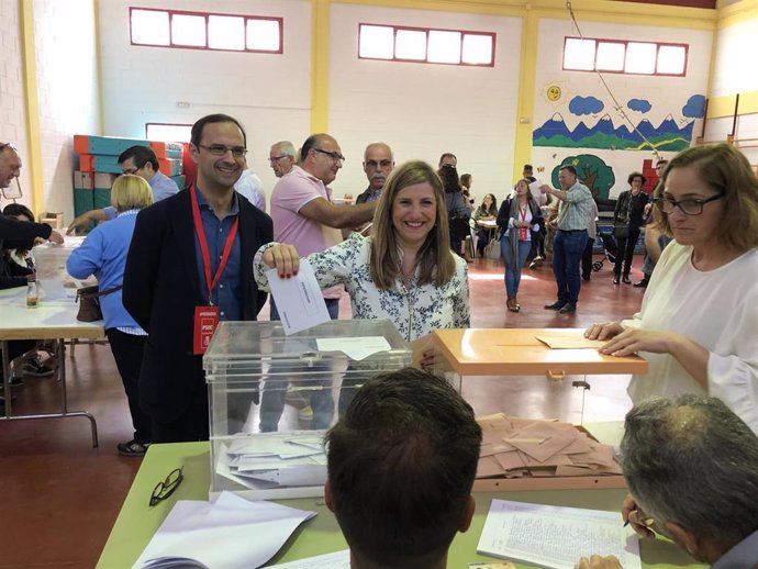 Cádiz.- 28A.- García espera que en este "día de esperanza" la gente joven vote "pensando en el futuro que les espera"