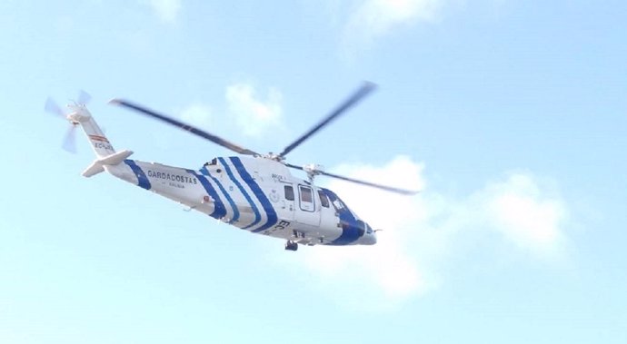 Pesca.- Rescatado por un helicóptero un pescador que caeu nunha zona de rocas en Fisterra (A Coruña)
