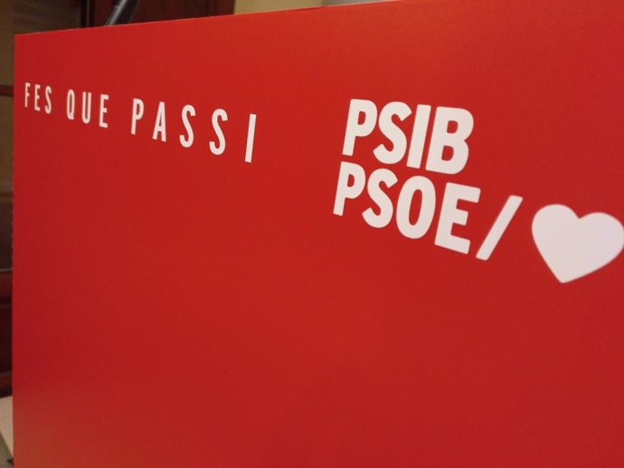 28A.- Los Candidatos Del PSIB Empiezan A Ya Llegar A Su Sede De Palma