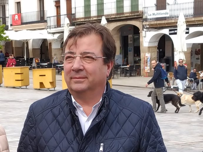 VÍDEO: EPA.- Fernández Vara celebra los datos "con mucha cautela" pero cree que la región "está en el camino adecuado"