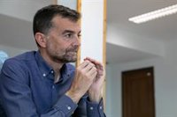 Maíllo, preocupado por la "operación en marcha de alianza PSOE-Cs" a nivel nacional