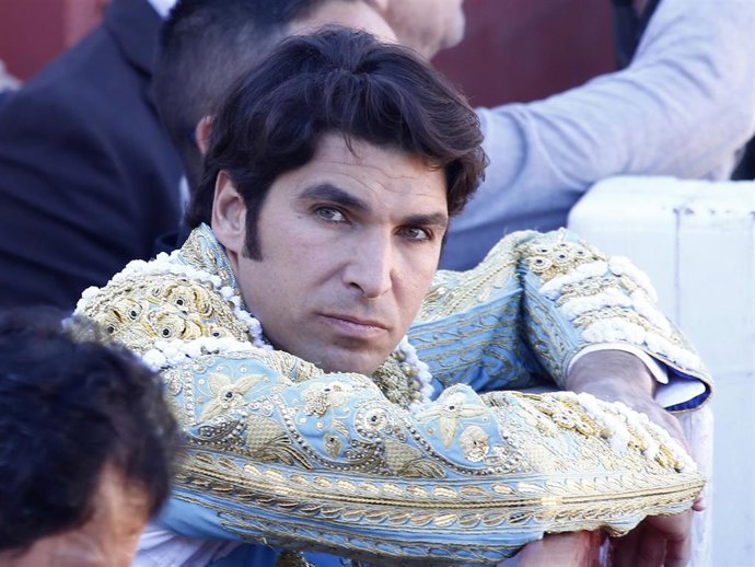 Cayetano Rivera, primera reacción tras el salto de Isabel Pantoja en 'Supervivientes'