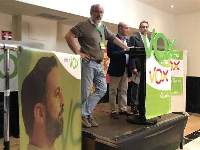 28A.-Zaragoza.- Morón (VOX) Elogia El Resultado Y Reconoce Que "Era Difícil" Lograr El Segundo Diputado Por La Provincia