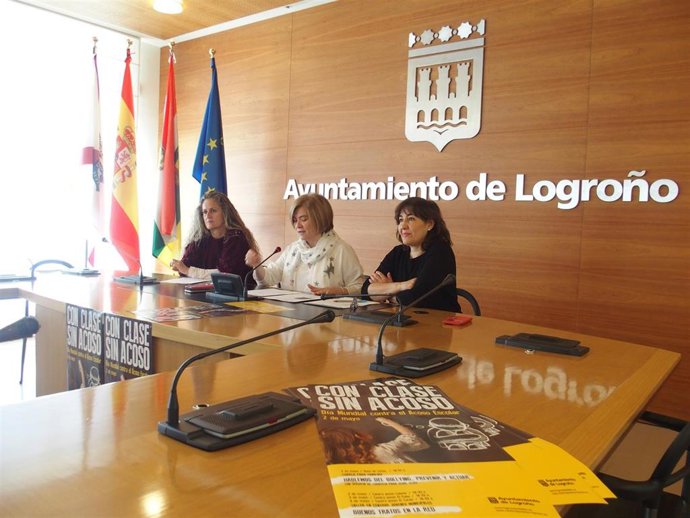 Charlas y talleres con padres, alumnos y profesores, actividades municipales por el Día contra el Acoso Escolar