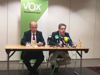 Vox pedirá el recuento manual de votos porque ve "extraño" que haya "demasiadas papeletas nulas"