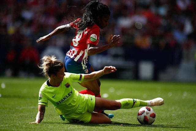 Soccer: Liga Iberdrola - Atletico de Madrid v FC Barcelona