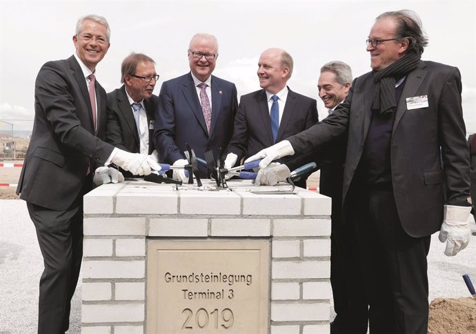 Fraport coloca la primera piedra de la Terminal 3 del aeropuerto de Frankfurt