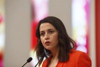 Arrimadas cree que los resultados en Cataluña muestran que dialogar con Torra no "desinflama" el nacionalismo