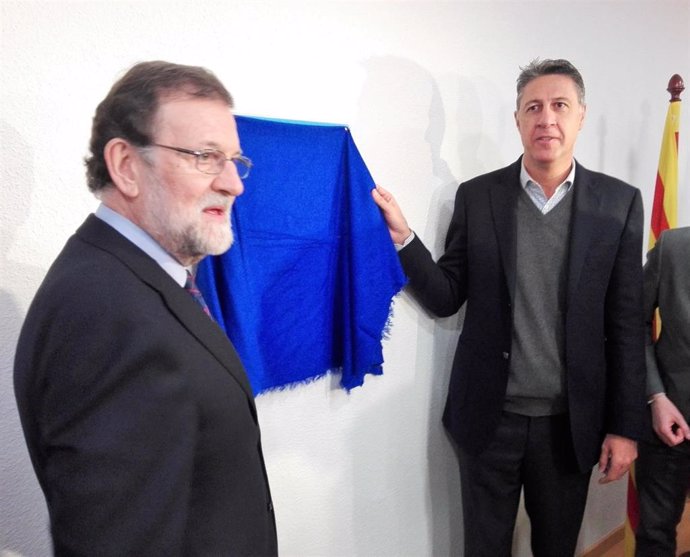 Mariano Rajoy y Xavier García Albiol inauguran un local del PP en Badalona)