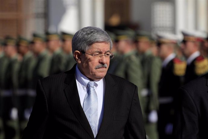 Argelia.- El ex primer ministro argelino se suma a la lista de comparecencias judiciales