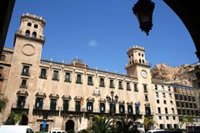 Los alicantinos deciden el 26M entre 19 candidaturas