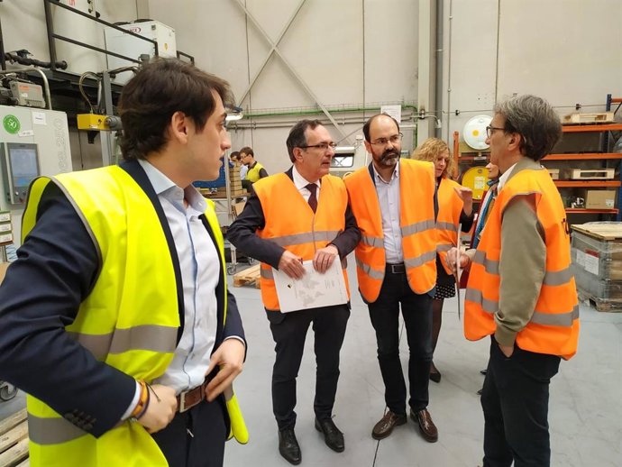 26M.- Cruz Viadero Aboga Por Impulsar La Industria Y "Dar Facilidades" A Las Empresas Para Instalarse En Torrelavega