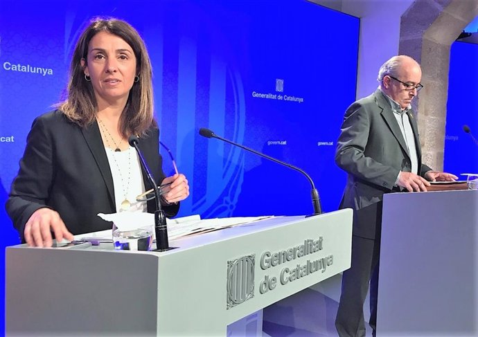 La Generalitat levantará 27 escuelas e institutos para retirar 100 'barracones' en siete años