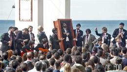 Cádiz.- El Paseo Marítimo acoge este miércoles una Batalla de Coplas de Carnaval en la que participan 14 agrupaciones