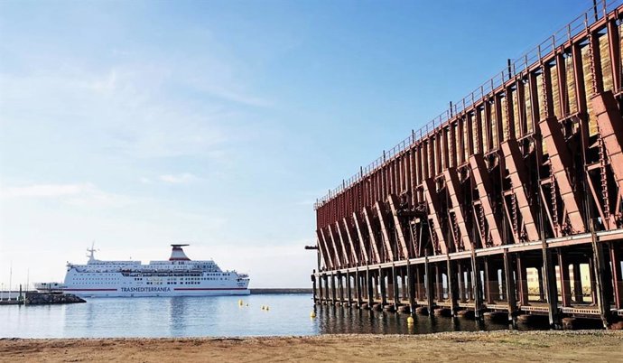 Autoridad Portuaria de Almería y Mesa del Ferrocarril celebrarán unas jornadas sobre la conexión ferroportuaria