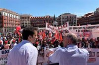 4.000 personas salen a la calle con expectativas renovadas ante un Gobierno de izquierdas