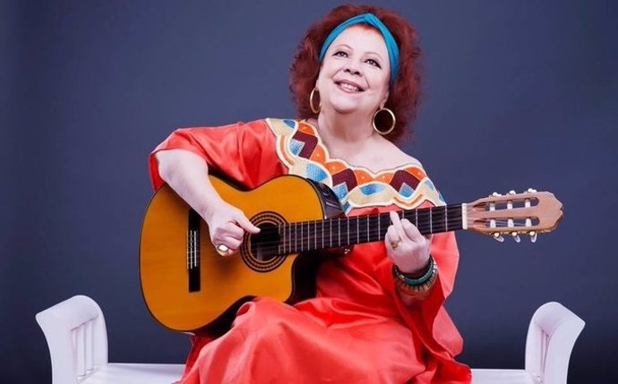 Muere la cantante brasileña Beth Carvalho a los 72 años