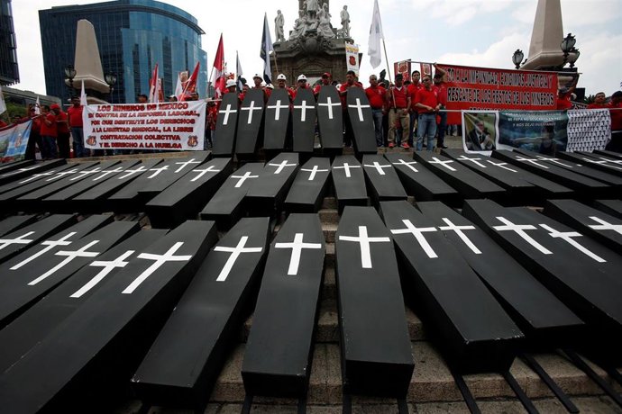 México.- López Obrador confirma el inicio del rescate de los cuerpos de los 65 mineros fallecidos en 2006