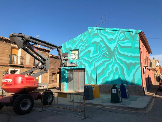 Zaragoza.- Los artistas llevan el arte urbano las calles de Alfamén con el festival Asalto