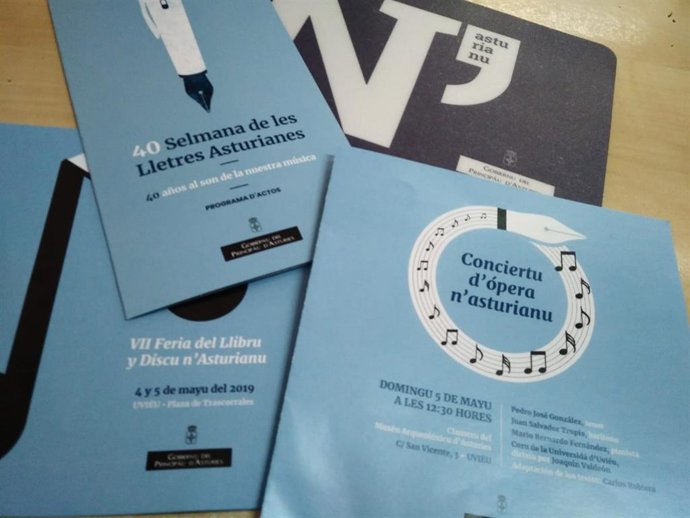 "L'asturianu Val Pa Comunicar Sobre Cualquier Tema", Responde'l Principáu A Una Conceyala Del PP D'uviéu