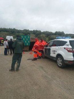 Efectivos participan en la búsqueda del motorista desaparecido en Martos 