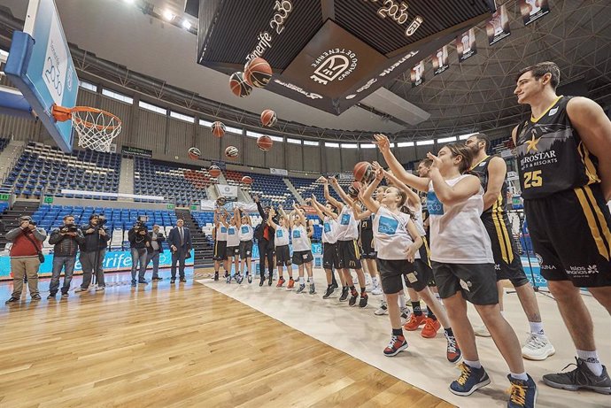 [Grupocanarias] Nota De Prensa Y Fotografías: Baloncesto Tenerife 2030