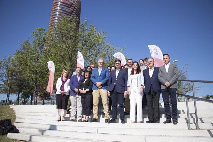Sevilla.- 26M.- Cs presenta "un proyecto moderado que pondrá al vecino en el centro de sus decisiones"