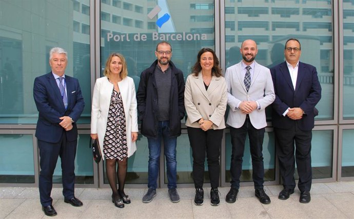 Gerard Ardanuy visita el Puerto de Barcelona