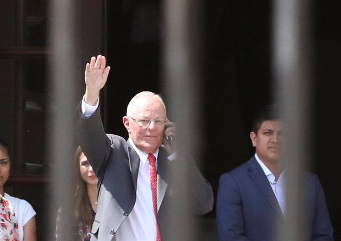 La Fiscalía de Perú accede a cambiar la prisión provisional de Kuczynski por arresto domiciliario