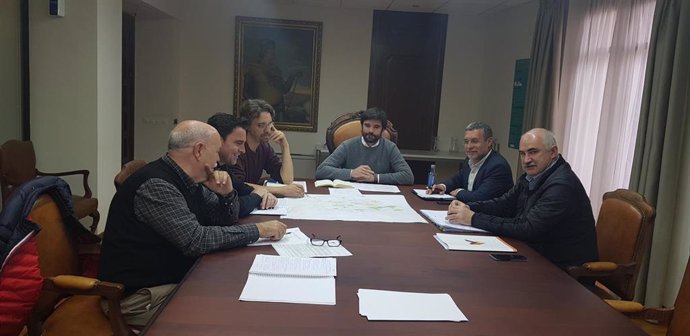 Gobierno foral y Ayuntamiento de Tudela se reúnen para analizar las obras de regeneración urbana del barrio de Coscolín