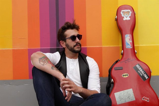 Álvaro Prada presenta