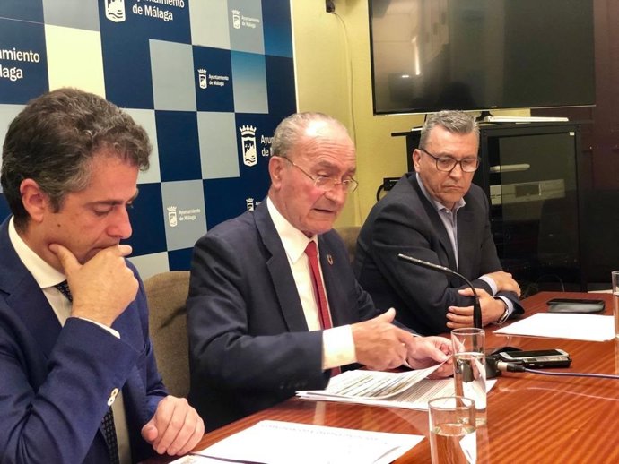 Málaga.- Área Económica da cuenta de las ayudas y bonificaciones al IBI  para familias numerosas por más de 12 millones