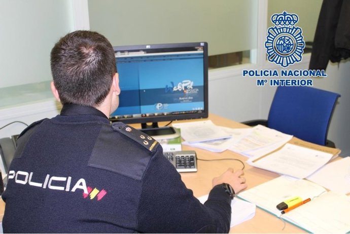 Granada.- Successos.- Detingut un acusat de robatoris en dos establiments amb el seu gos chihuahua