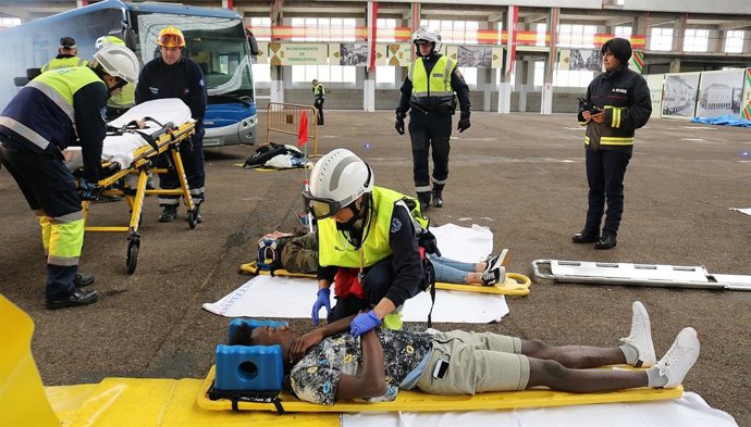 Torrelavega.- El Mercado Nacional de Ganados acoge un simulacro de accidente de tráfico
