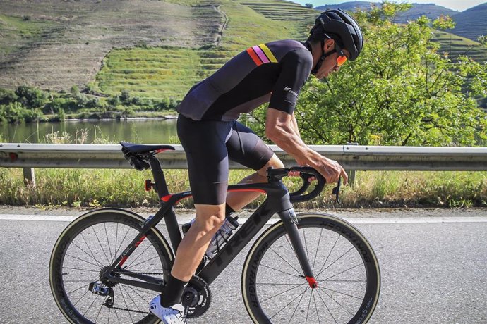 Ciclismo.- Contador recibe el 3 de mayo la Medalla de Oro de la Vuelta a Asturias