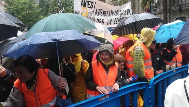 26M.- El Soberanismo Clama Por Que Puigdemont Sea Candidato Y Acusa A La JEC De "Juego Sucio"