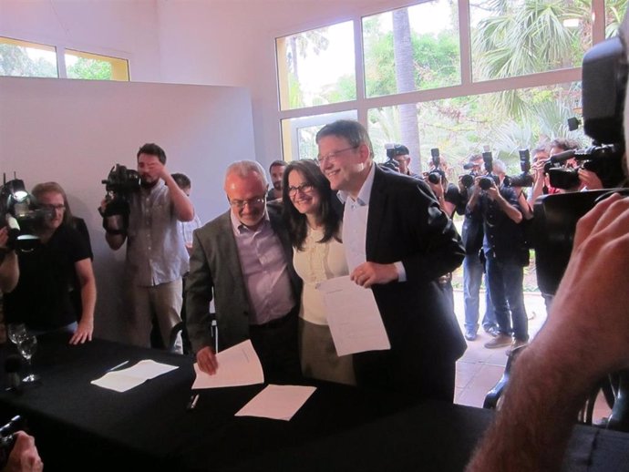 Firma del Acord del Botnic entre PSPV, Compromís y Podemos
