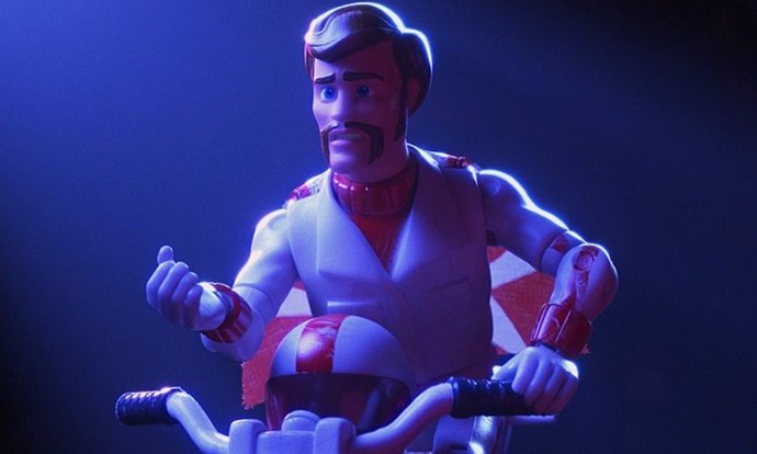 VÍDEO: Así es Duke Caboom, el genial personaje de Keanu Reeves en Toy Story 4