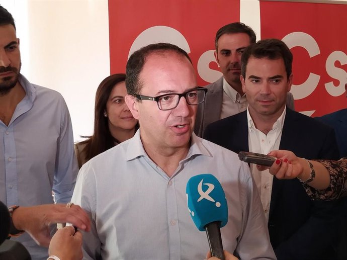 26M.- Polo Cree Que Cs Seguirá Creciendo Tras El 28-A Y Se Presenta Como "Única Alternativa" Al PSOE En Extremadura