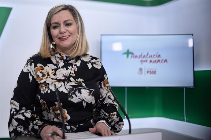 Serrano (PSOE-A) defiende que la manifestación del 8M fue una "moción de censura de la ciudadanía" al Gobierno de Moreno