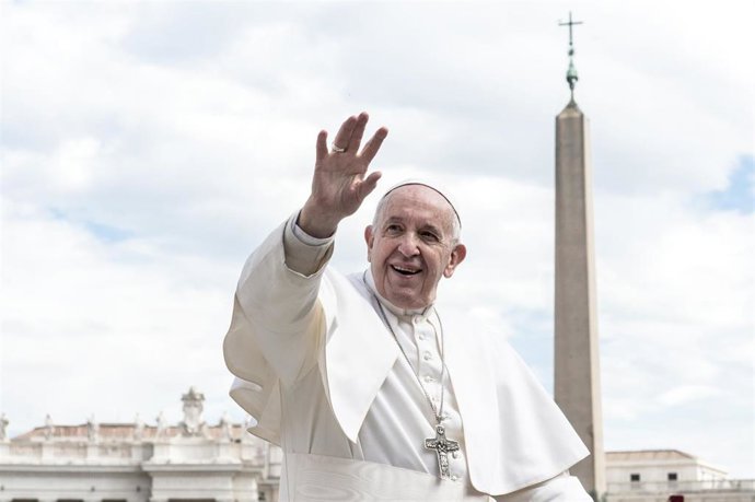 Vaticano.- El Papa reivindica una cultura de acogida: "No me gusta decir migrantes, me gusta decir personas"