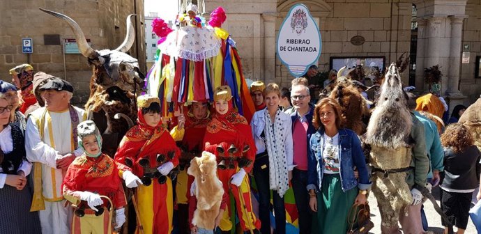 Ourense recibe el primer desfile de primavera de los Entroidos gallegos con más de 300 participantes