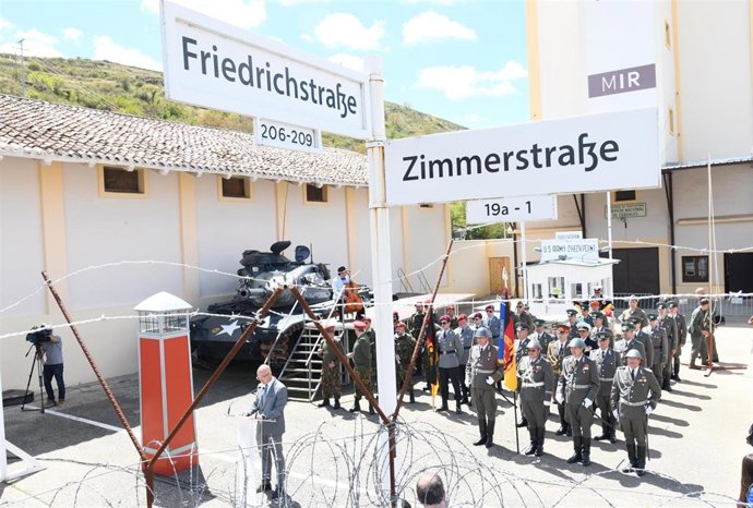 Belorado (Burgos) homenajea a las víctimas del Muro de Berlín y de la IIGM y reclama "libertad máxima" para las personas