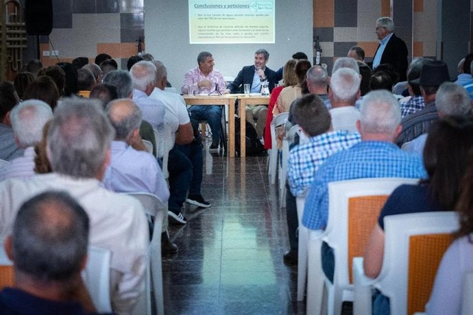 El Gobierno de Canarias tendrá preparada en unos 30 días la convocatoria de ayudas para la captación de agua para riego