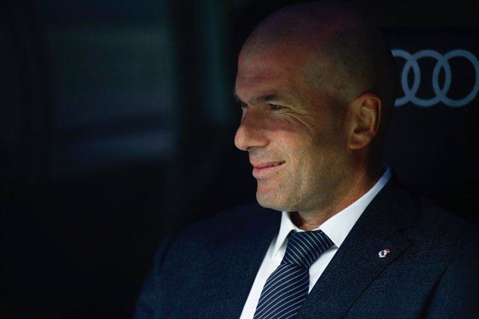 Fútbol.- Zidane: "No hay mensaje para Bale, alguno se tiene que quedar fuera"