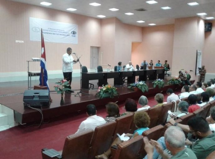 Cuba hace un llamamiento a la paz durante el Seminario por la Abolición de Bases Militares