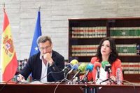 La Junta valora que Extremadura baja de los 100.000 parados en abril y reafirma que el paro "sigue siendo una prioridad"