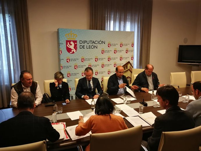 Adjudicado a Air Nostrum el nuevo contrato del aeropuerto de León que conectará con Barcelona, Mallorca o Ibiza