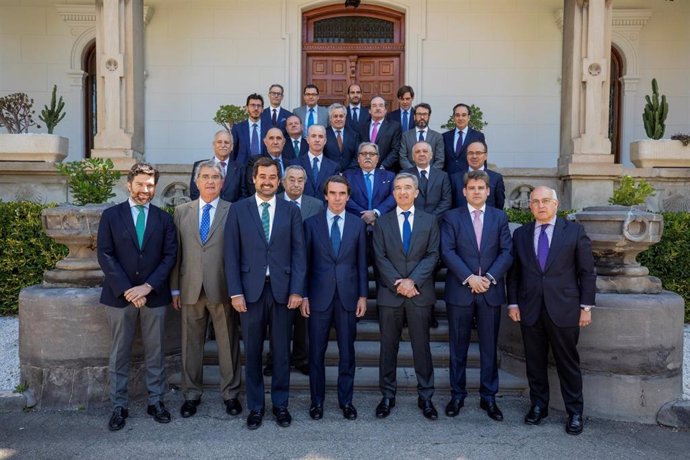 José María Aznar se reúne con el Consejo Empresarial de CEOE Aragón
